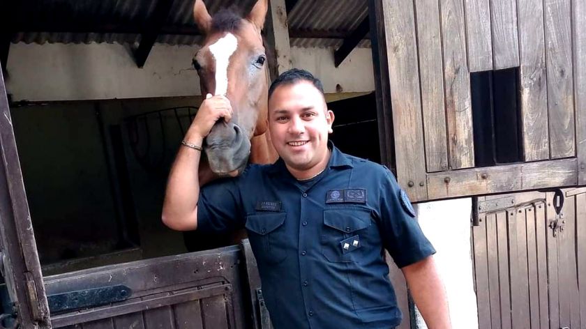 Asesinaron a un policía en Palermo y el Gobierno decretó duelo nacional