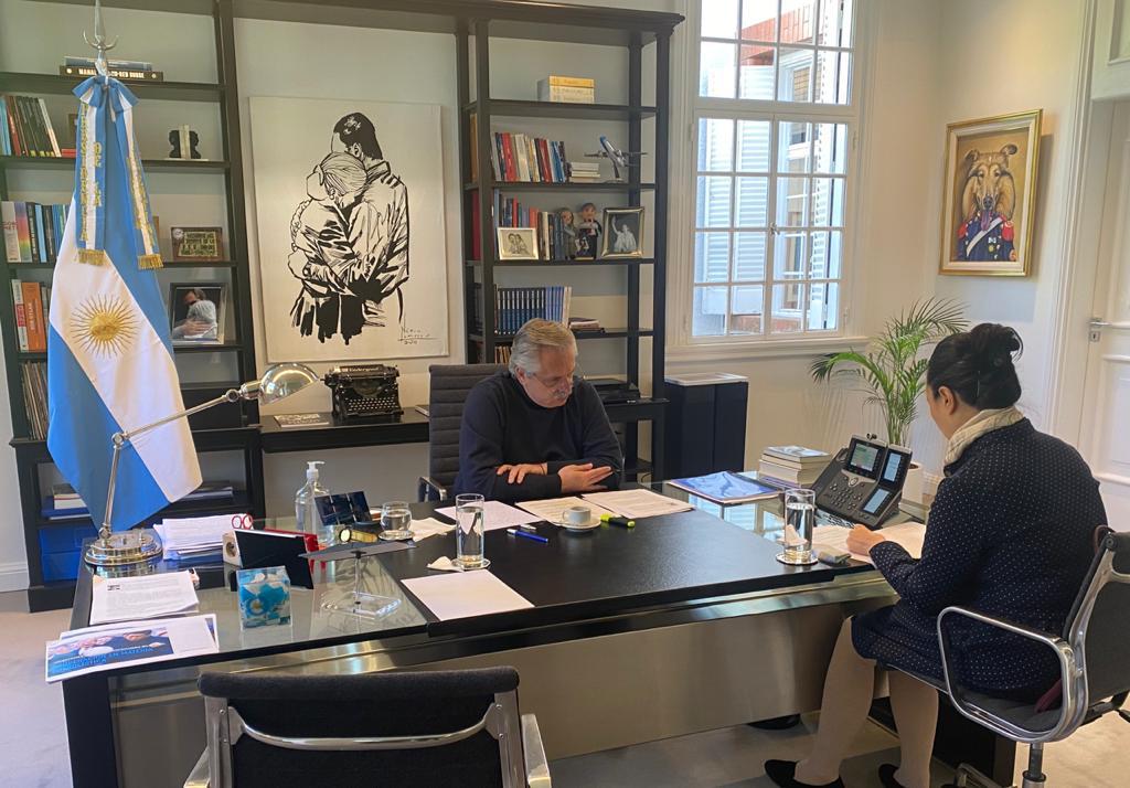 Xi Jinping invitó a Alberto a China "cuando la pandemia lo permita"