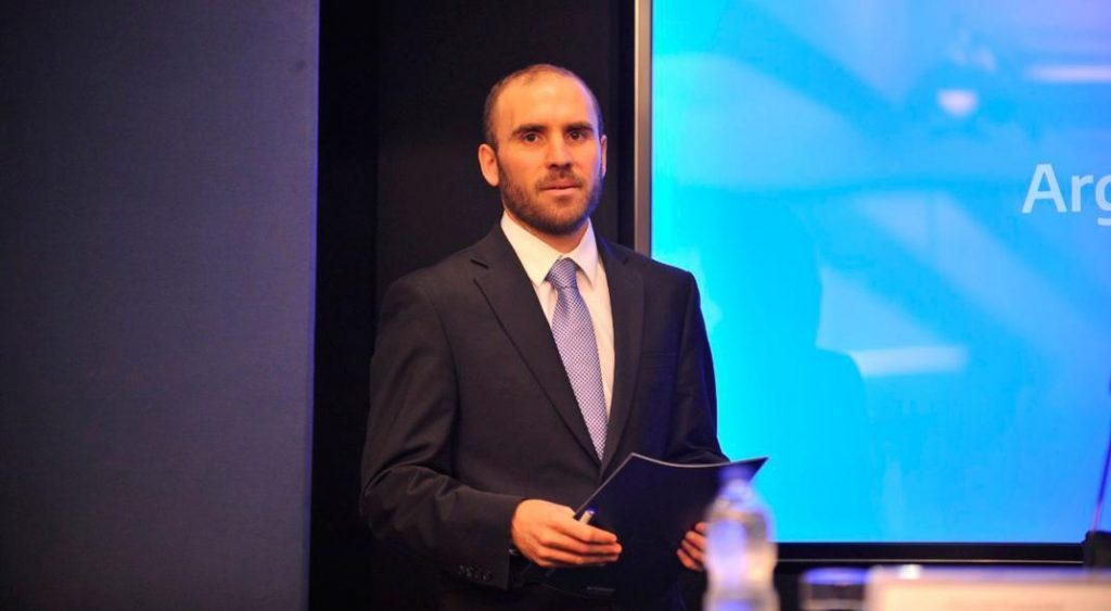 Se pagarán intereses de bonos que no entraron en el canje de deuda