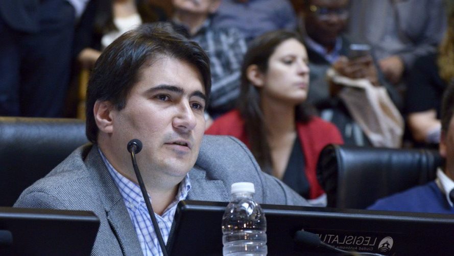 Álvarez Palma: "Defender la autonomía de la Ciudad, es defender  sus recursos"