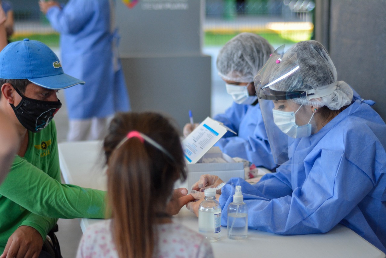 Testeos en estaciones de trenes para cuántos vecinos del AMBA tuvieron Covid